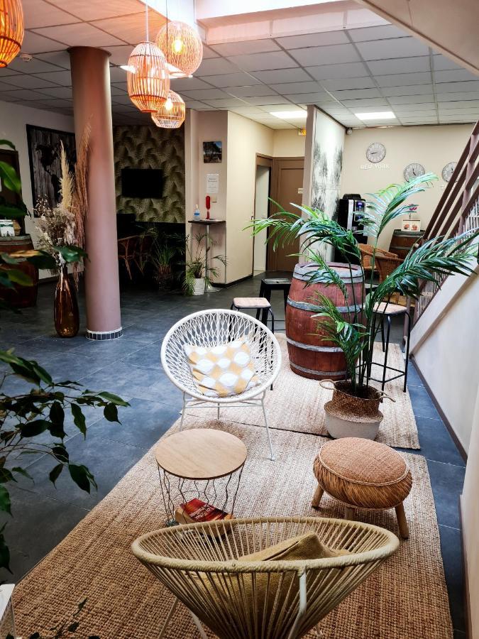 Auberge De Jeunesse Hi Bordeaux-Blanquefort - Ex Otellia Екстер'єр фото