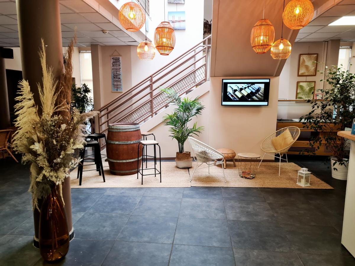Auberge De Jeunesse Hi Bordeaux-Blanquefort - Ex Otellia Екстер'єр фото